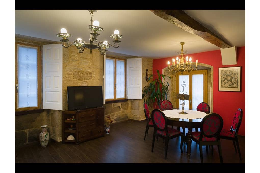 7 makuuhuone Omakotitalo myytävänä paikassa Santiago de Compostela - 1 450 000 € (Ref: 9590349)