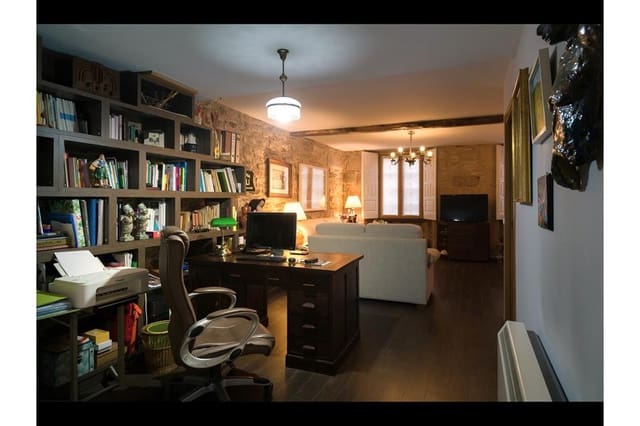 7 makuuhuone Omakotitalo myytävänä paikassa Santiago de Compostela - 1 450 000 € (Ref: 9590349)