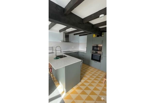 5 quarto Moradia para venda em Palas de Rei - 520 000 € (Ref: 9671195)