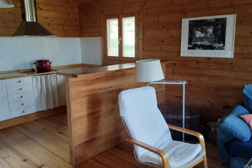 2 bedroom Wooden Home for sale in Porto do Son with pool garage - € 240,000 (Ref: 9688644)