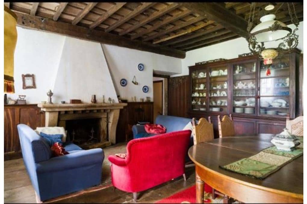 14 quarto Casa em Banda para venda em Touro com garagem - 2 900 000 € (Ref: 9714046)