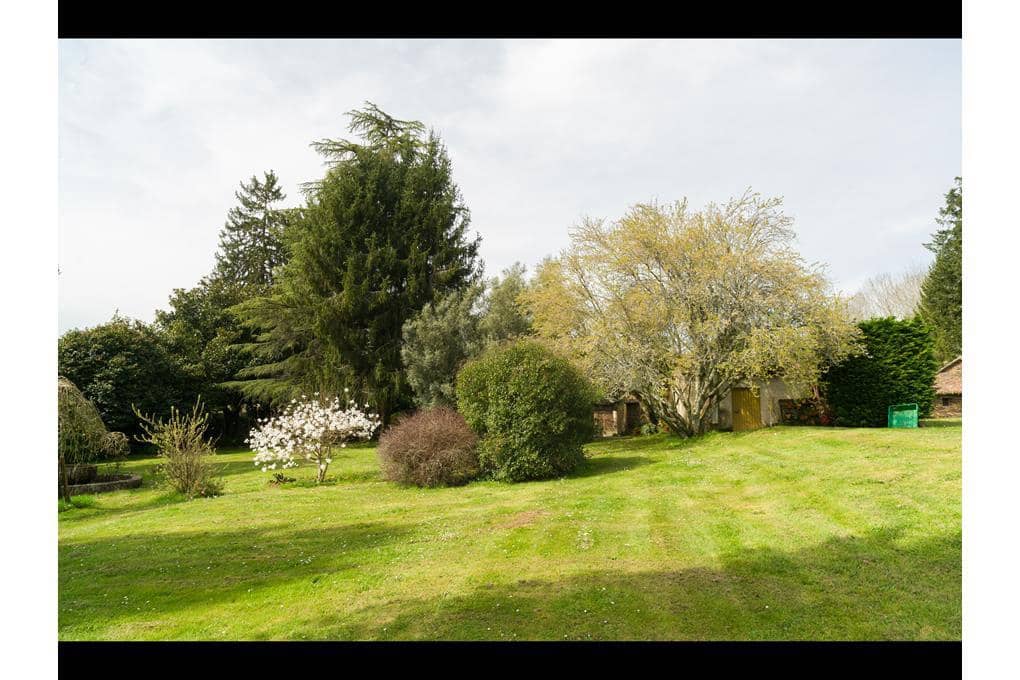 14 quarto Casa em Banda para venda em Touro com garagem - 2 900 000 € (Ref: 9714046)