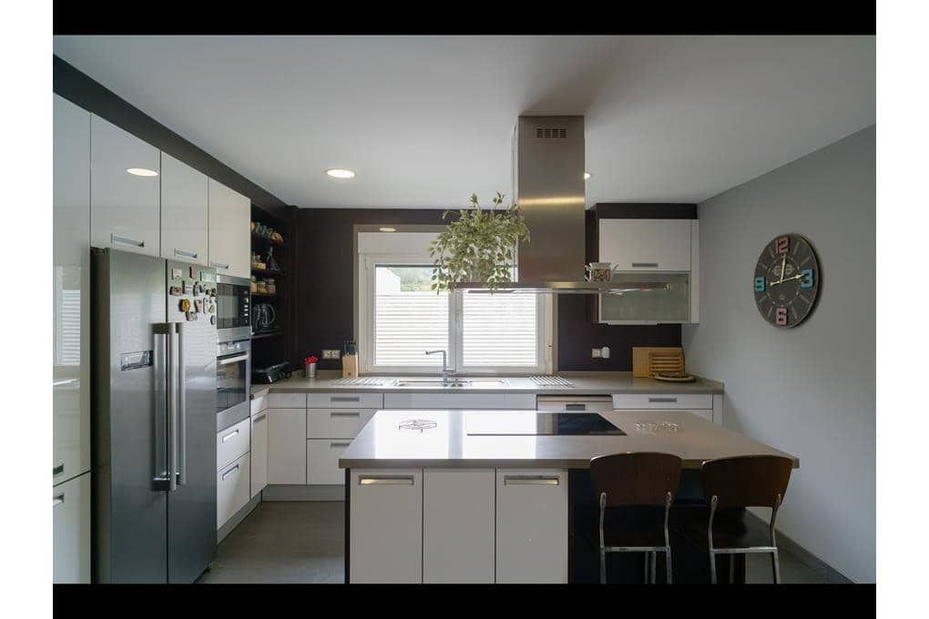 6 chambre Maison de Ville à vendre à Ames avec piscine garage - 595 000 € (Ref: 9821268)