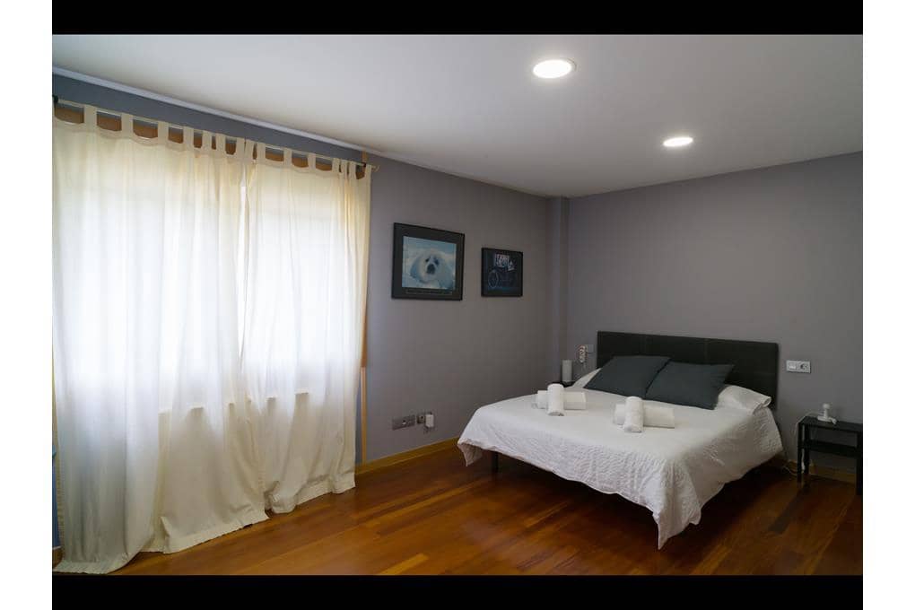 6 chambre Maison de Ville à vendre à Ames avec piscine garage - 595 000 € (Ref: 9821268)