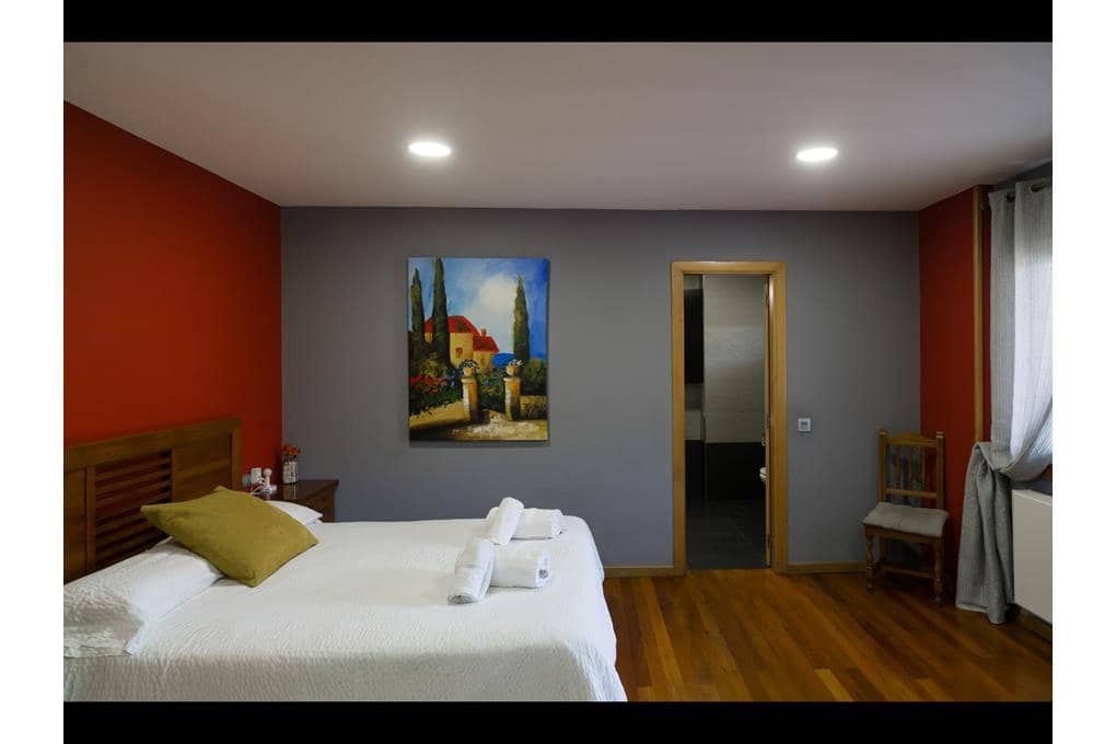 6 chambre Maison de Ville à vendre à Ames avec piscine garage - 595 000 € (Ref: 9821268)
