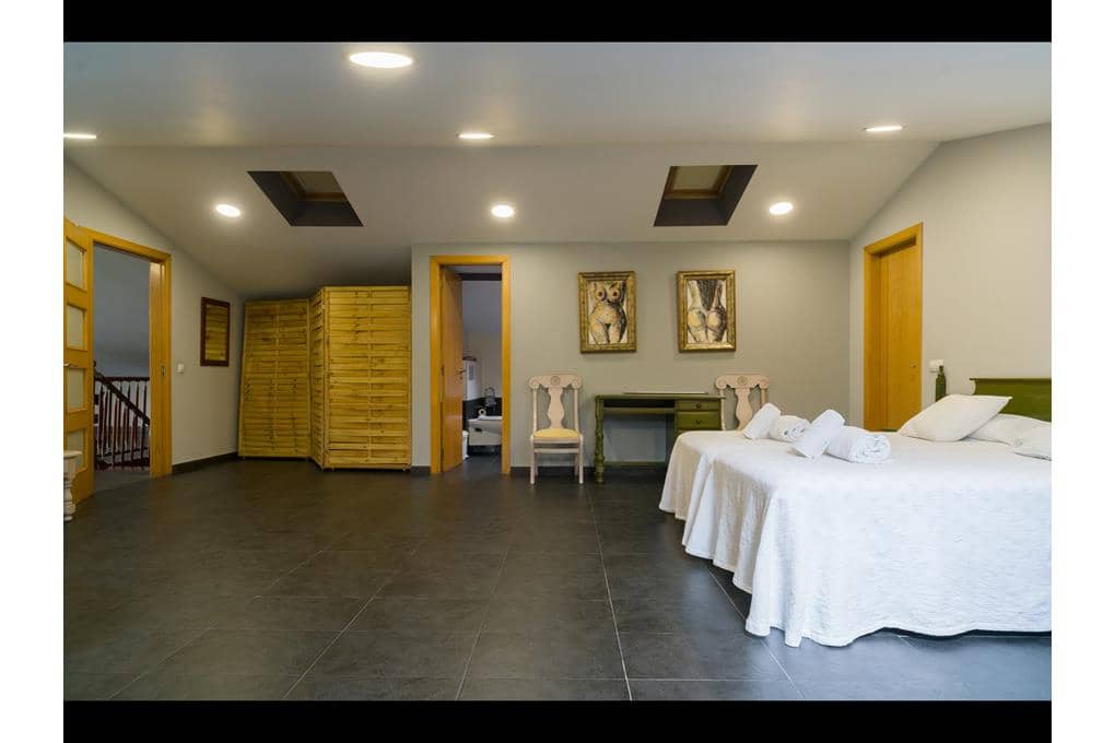 6 chambre Maison de Ville à vendre à Ames avec piscine garage - 595 000 € (Ref: 9821268)