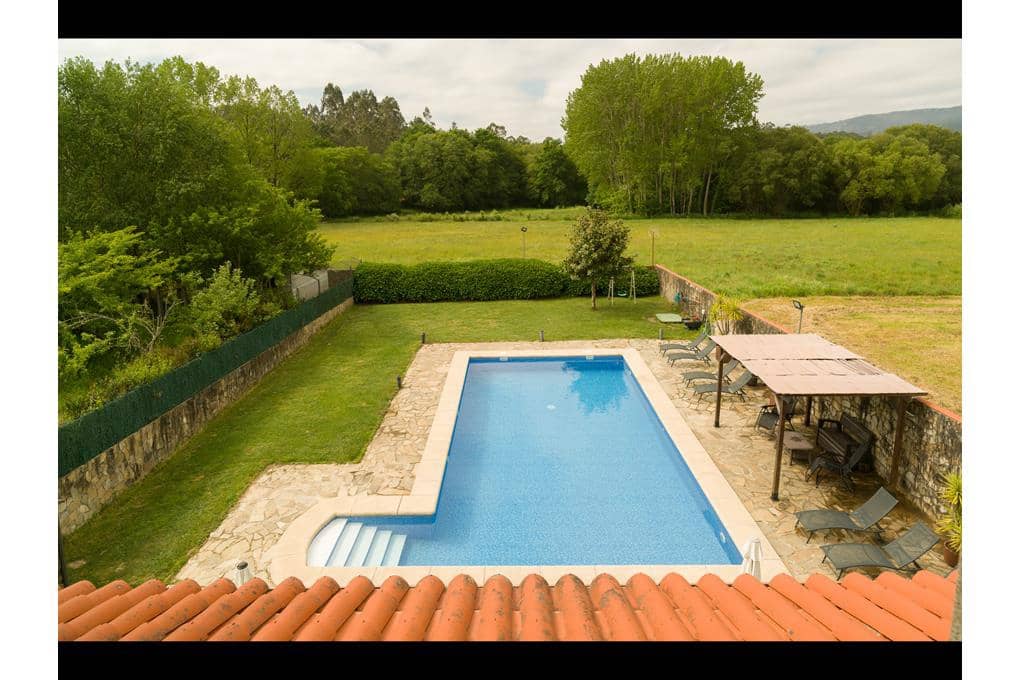 6 chambre Maison de Ville à vendre à Ames avec piscine garage - 595 000 € (Ref: 9821268)