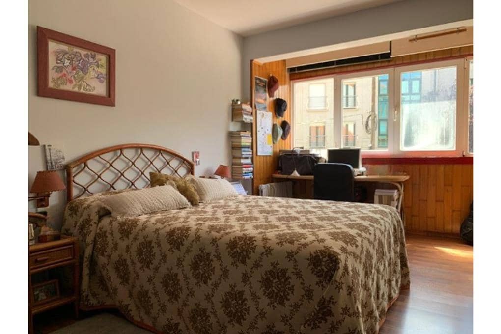 5 soveværelse Byhus til salg i Santiago de Compostela med garage - € 555.000 (Ref: 9850445)