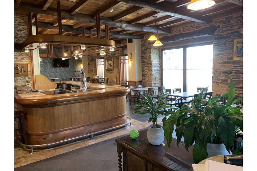 10 slaapkamer Hotel te koop in Lugo stad met garage - € 850.000 (Ref: 9877517)