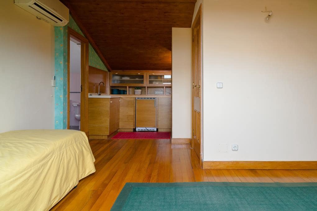 4 bedroom Flat for sale in Santiago de Compostela - € 1,350,000 (Ref: 9918665)