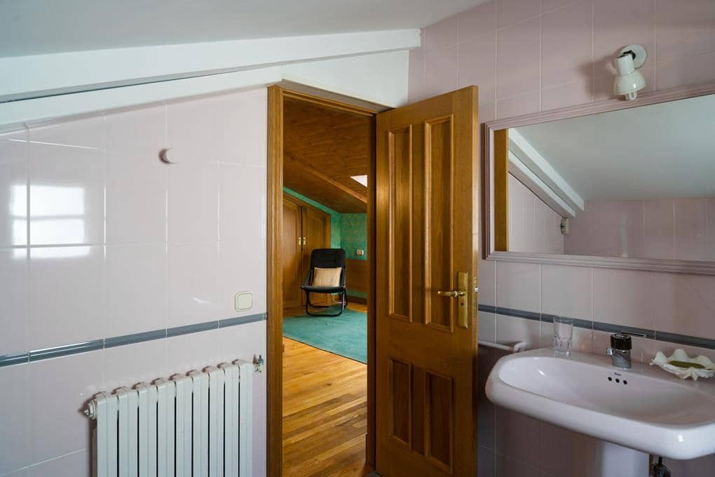4 bedroom Flat for sale in Santiago de Compostela - € 1,350,000 (Ref: 9918665)