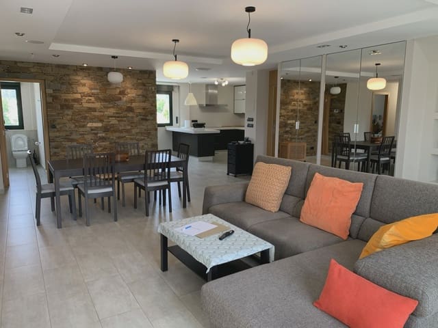 8 camera da letto Casa in vendita in Santiago de Compostela con garage - 1.190.000 € (Rif: 9950675)