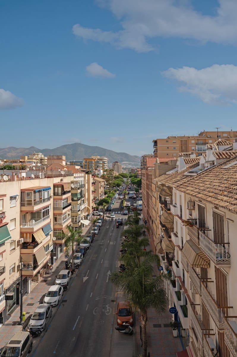 2 makuuhuone Huoneisto myytävänä paikassa Fuengirola - 295 000 € (Ref: 10014956)