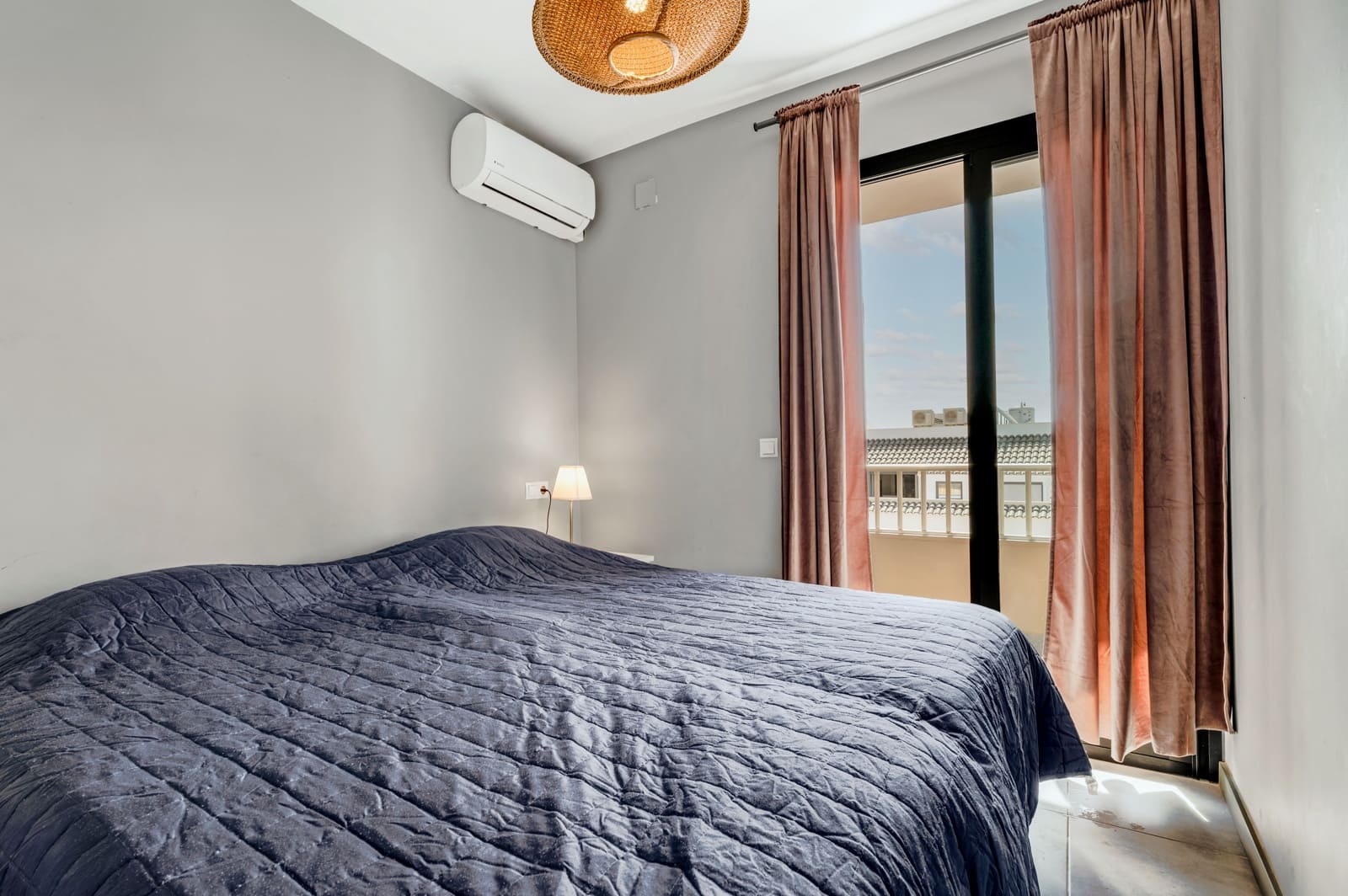 2 makuuhuone Huoneisto myytävänä paikassa Fuengirola - 295 000 € (Ref: 10014956)
