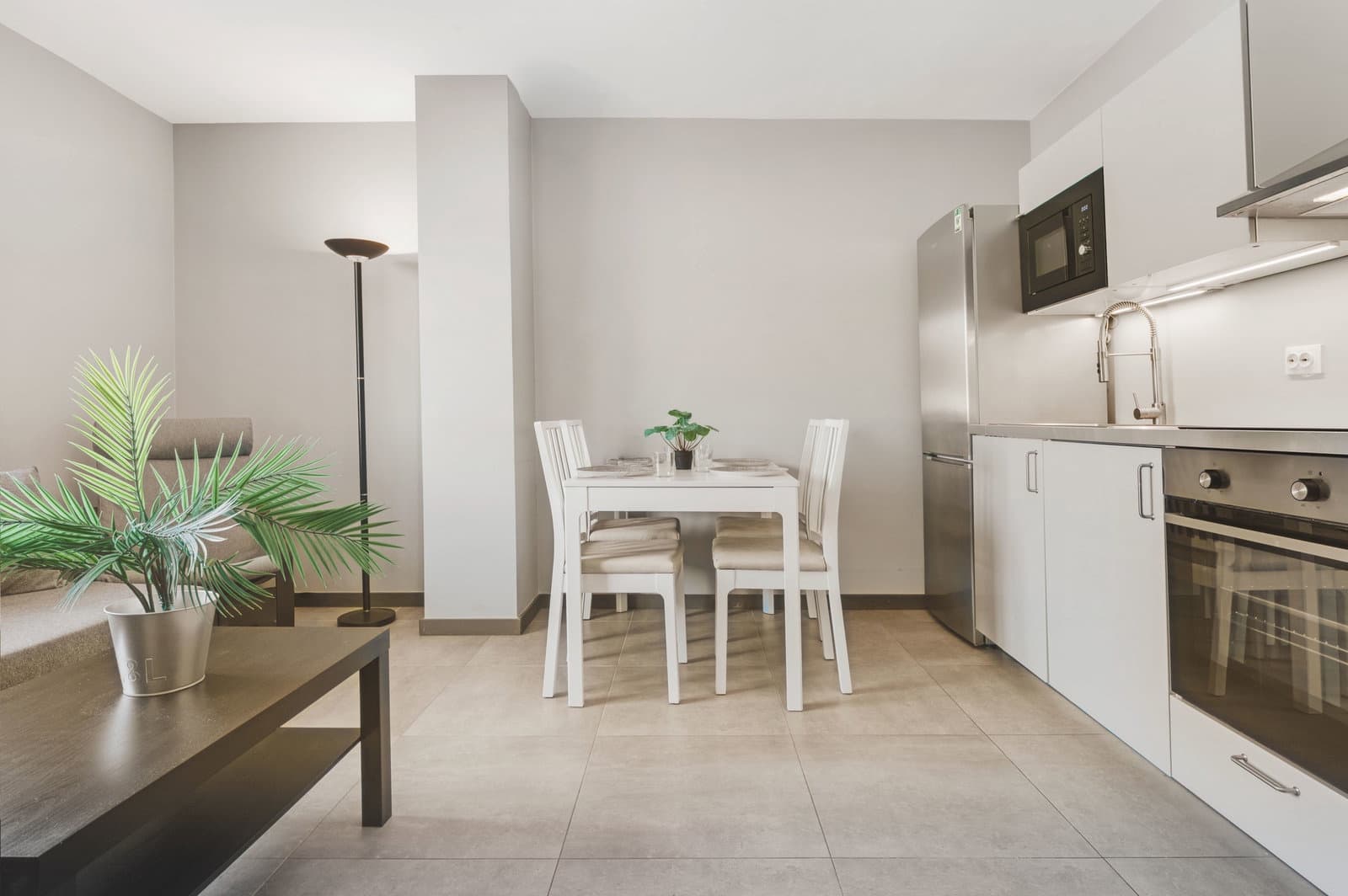 2 bedroom Apartment for sale in Fuengirola - € 295,000 (Ref: 10014956)