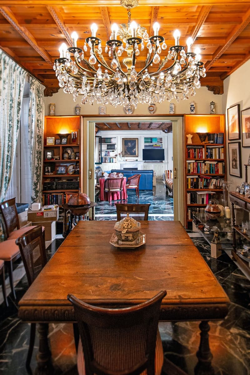 9 soverom Kommersiell til salgs i Almunecar - € 1 000 000 (Ref: 8091385)