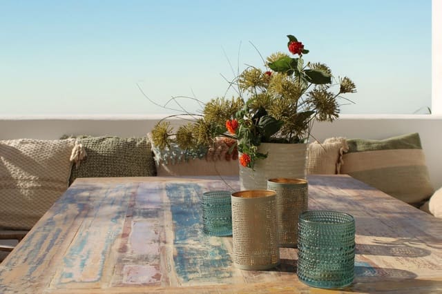 6 bedroom Villa for sale in La Herradura, Almuñécar with pool garage - € 1,095,000 (Ref: 8778853)