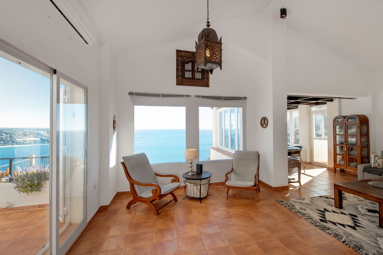 4 soveværelse Villa til salg i La Herradura med swimmingpool garage - € 925.000 (Ref: 8803937)