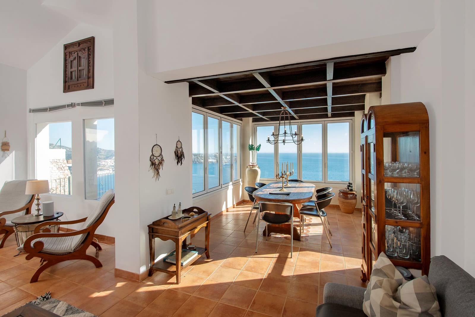 Chalet de 4 habitaciones en La Herradura en venta con piscina garaje - 795.000 € (Ref: 8803937)
