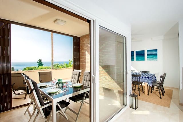 2 soveværelse Lejlighed til salg i La Herradura, Almuñécar - € 295.000 (Ref: 9176139)