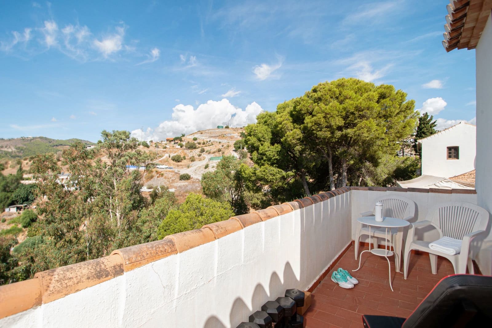 3 soverom Villa til salgs i La Herradura med svømmebasseng garasje - € 499 000 (Ref: 9302797)