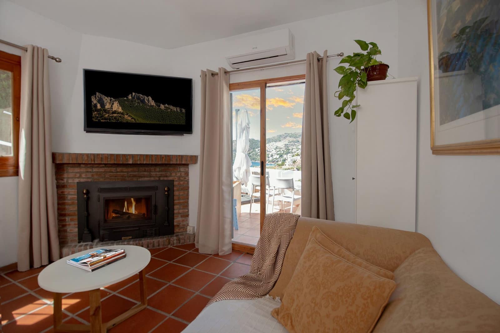 3 soverom Villa til salgs i La Herradura med svømmebasseng garasje - € 499 000 (Ref: 9302797)