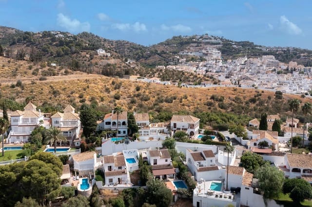 3 camera da letto Villa in vendita in La Herradura, Almuñécar con piscina garage - 499.000 € (Rif: 9302797)