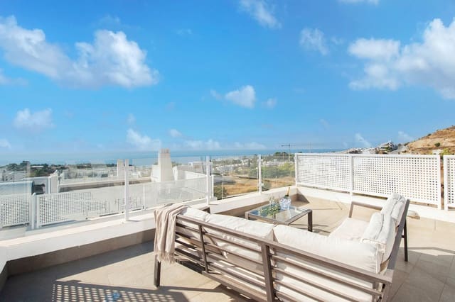 3 quarto Moradia para venda em Nerja com piscina garagem - 695 000 € (Ref: 9337243)