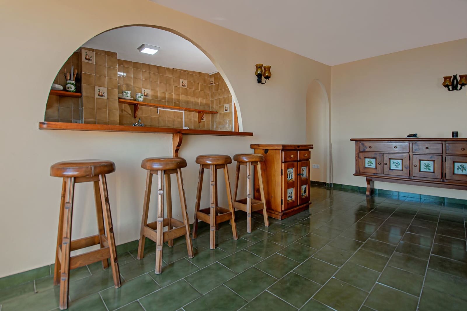 2 Zimmer Apartment zu verkaufen in Maro - 450.000 € (Ref: 9363397)