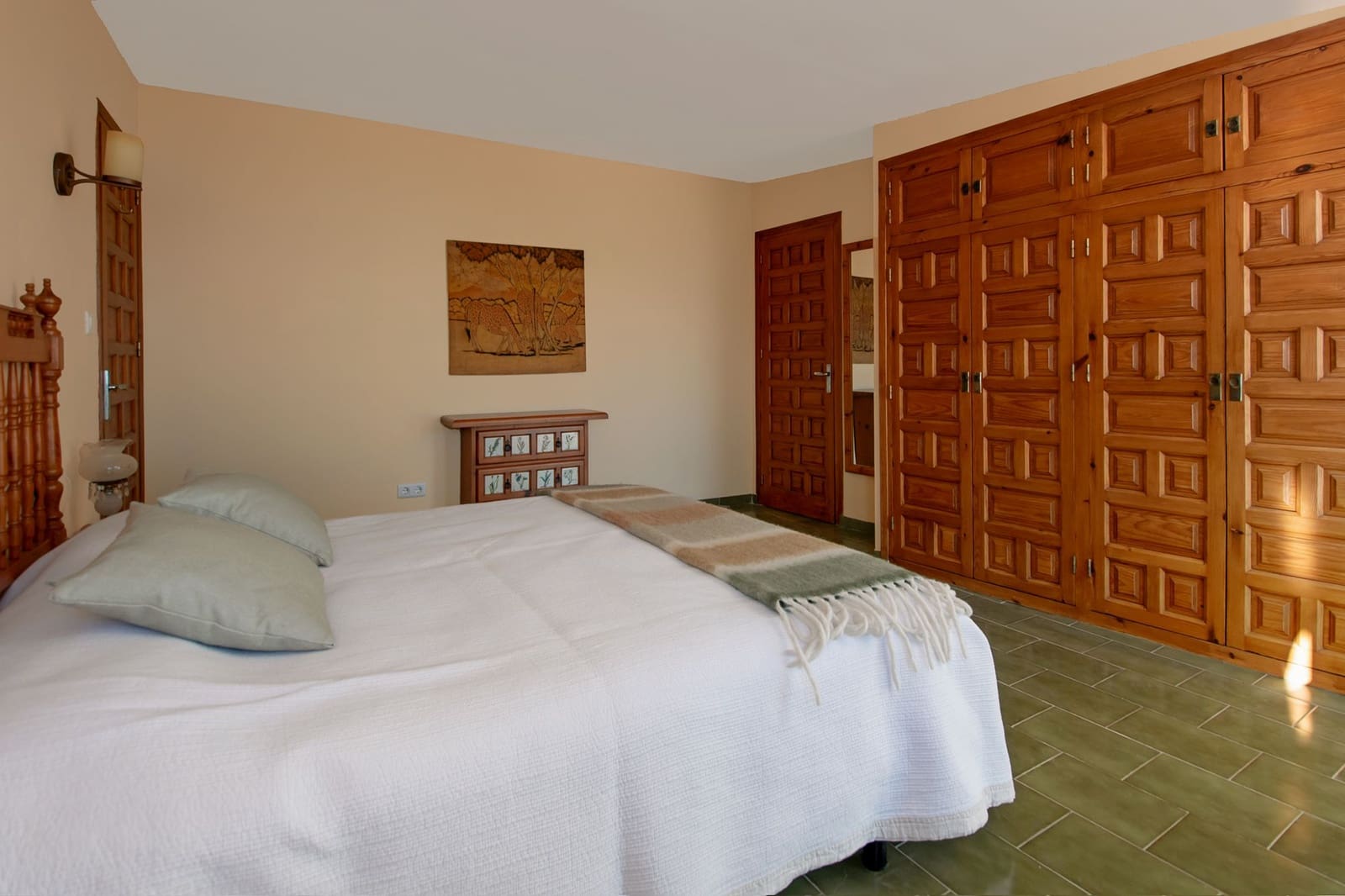 2 Zimmer Apartment zu verkaufen in Maro - 450.000 € (Ref: 9363397)