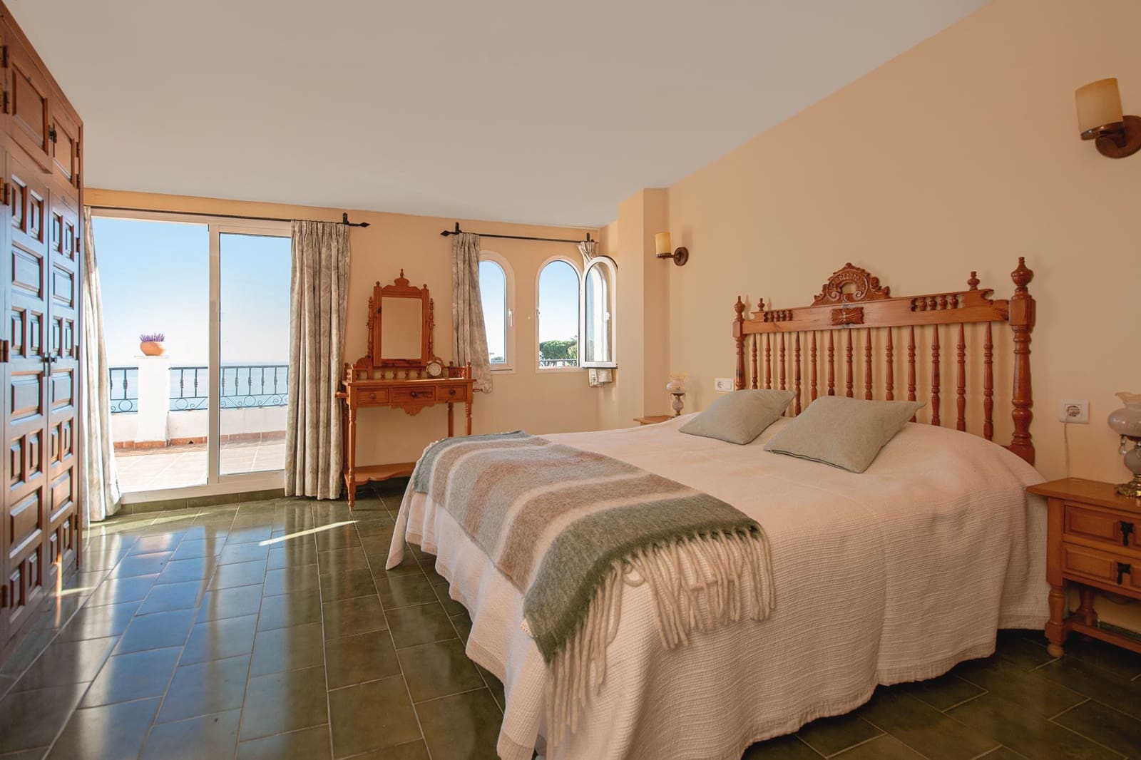 2 Zimmer Apartment zu verkaufen in Maro - 450.000 € (Ref: 9363397)