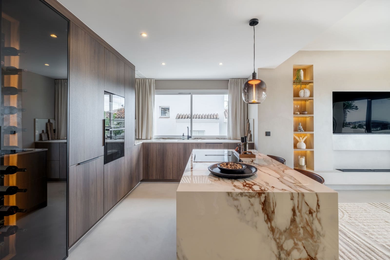 3 makuuhuone Omakotitalo myytävänä paikassa Marbella mukana uima-altaan 
autotalli - 1 349 000 € (Ref: 9685767)