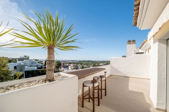 3 chambre Maison de Ville à vendre à Casco Antiguo, Marbella avec piscine garage - 1 295 000 € (Ref: 9685767)