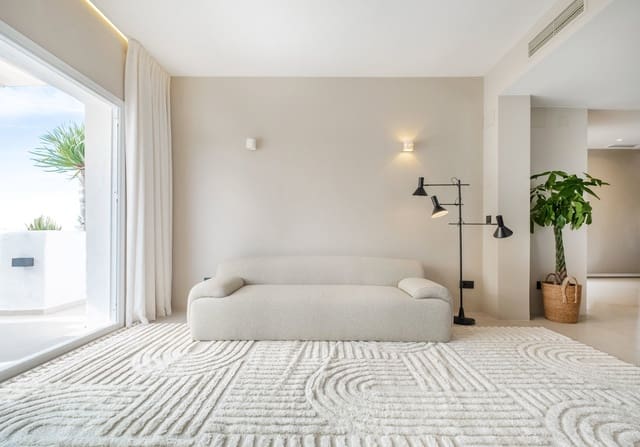3 chambre Maison de Ville à vendre à Casco Antiguo, Marbella avec piscine garage - 1 295 000 € (Ref: 9685767)