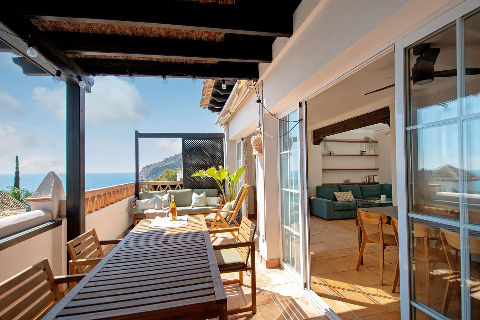 4 bedroom Townhouse for sale in La Herradura with pool garage - € 760,000 (Ref: 9730870)