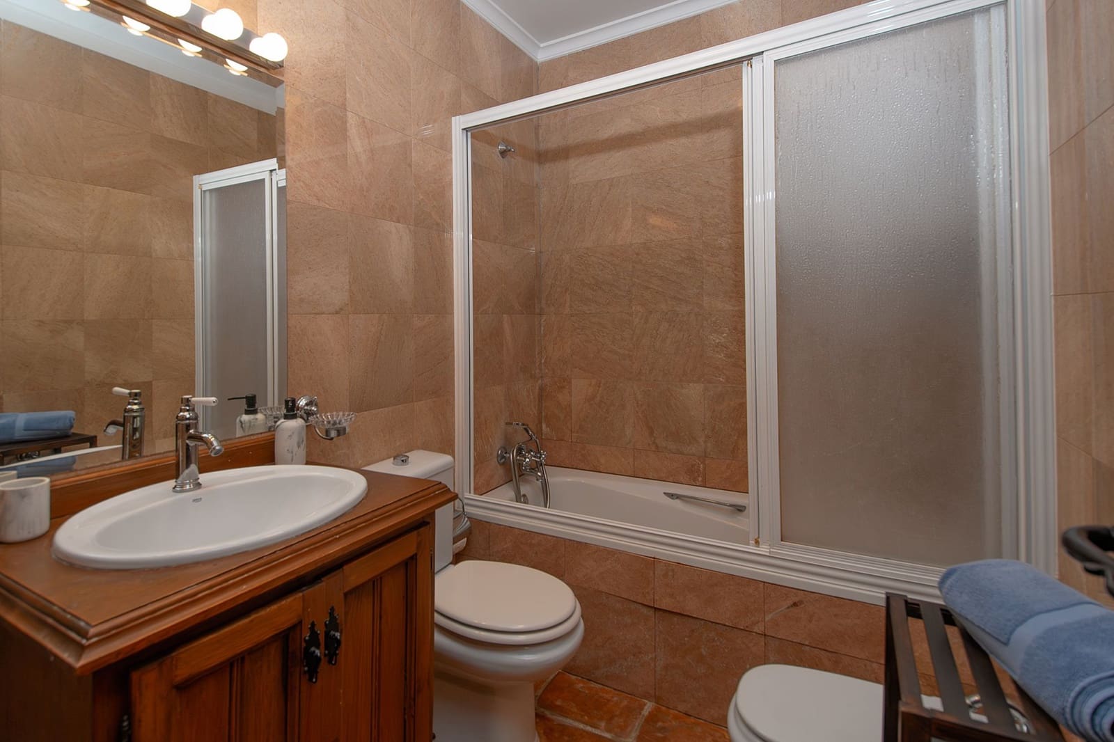 4 bedroom Townhouse for sale in La Herradura with pool garage - € 760,000 (Ref: 9730870)