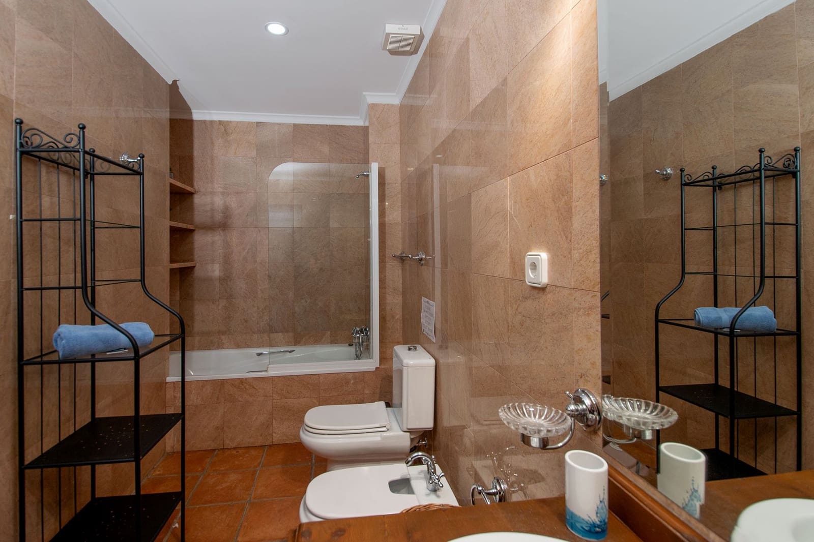 4 bedroom Townhouse for sale in La Herradura with pool garage - € 760,000 (Ref: 9730870)