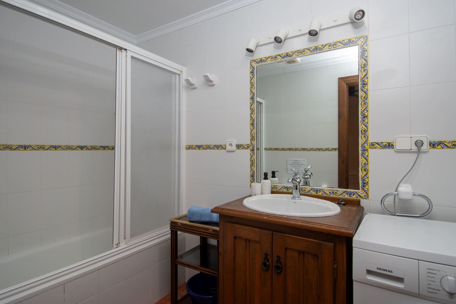 4 bedroom Townhouse for sale in La Herradura with pool garage - € 760,000 (Ref: 9730870)