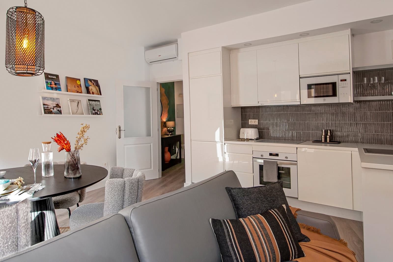 2 bedroom Apartment for sale in Malaga city - € 529,000 (Ref: 9733661)