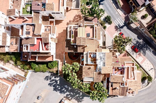 3 camera da letto Appartamento in vendita in Almuñécar con piscina - 420.000 € (Rif: 9810866)