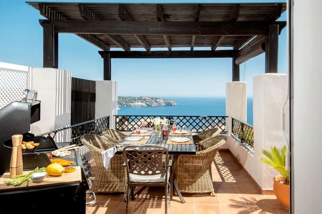 3 sovrum Hus till salu i La Herradura, Almuñécar med pool garage - 495 000 € (Ref: 9889685)