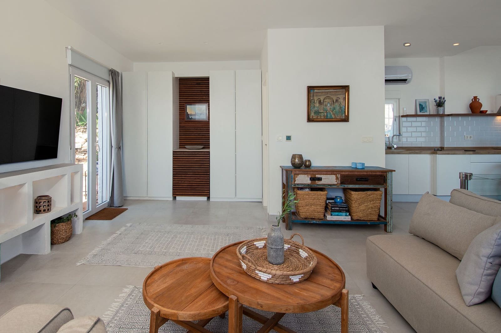 2 Zimmer Villa zu verkaufen in La Herradura mit Pool Garage - 595.000 € (Ref: 9899996)