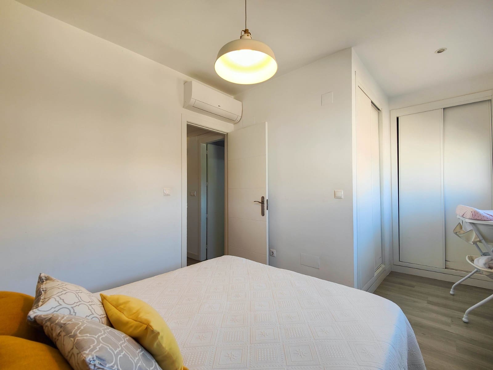 4 soverom Hus til salgs i Guardamar del Segura med svømmebasseng garasje - € 269 000 (Ref: 10011882)