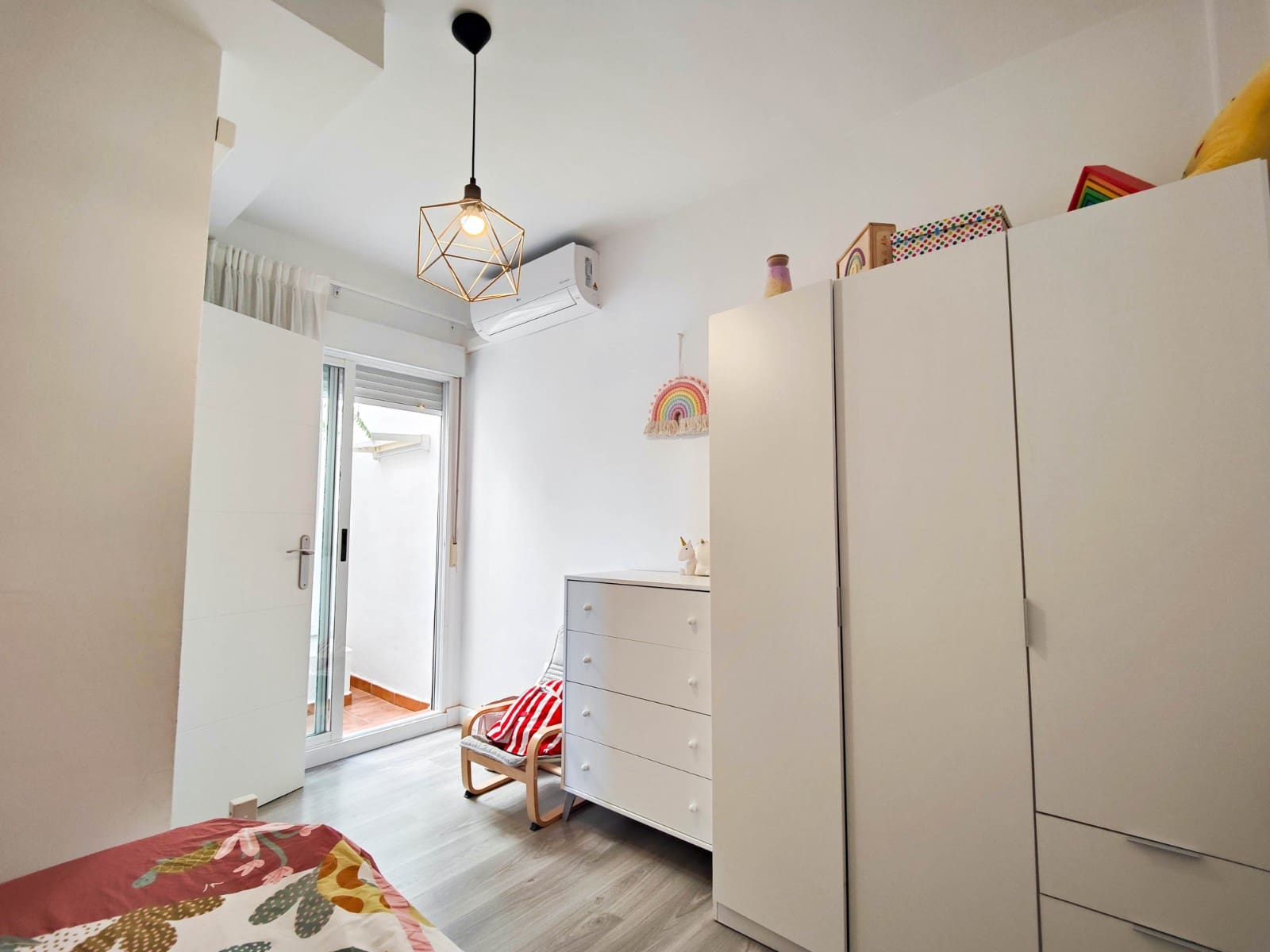 4 soverom Hus til salgs i Guardamar del Segura med svømmebasseng garasje - € 269 000 (Ref: 10011882)