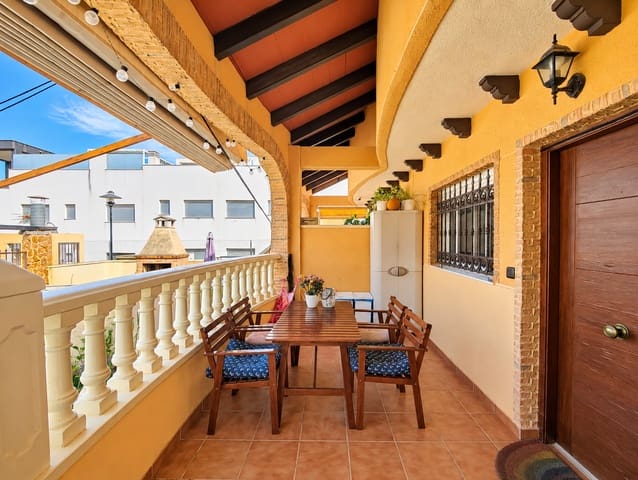 4 slaapkamer Huis te koop in El Edén, Guardamar del Segura met zwembad garage - € 269.000 (Ref: 10011882)