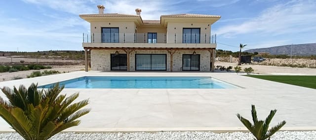 4 soveværelse Villa til salg i Pinoso med swimmingpool - € 623.600 (Ref: 10051984)