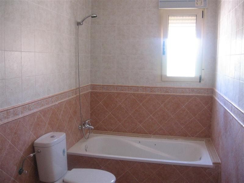 4 slaapkamer Villa te koop in Pinoso met zwembad - € 439.000 (Ref: 5401712)