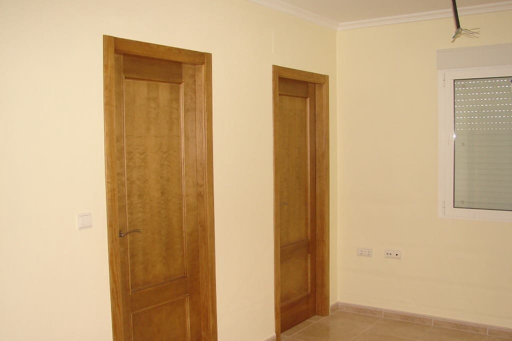 3 bedroom Villa for sale in Pinoso with pool - € 419,000 (Ref: 5401713)