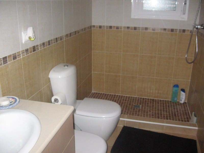 3 bedroom Villa for sale in Pinoso with pool - € 419,000 (Ref: 5401713)