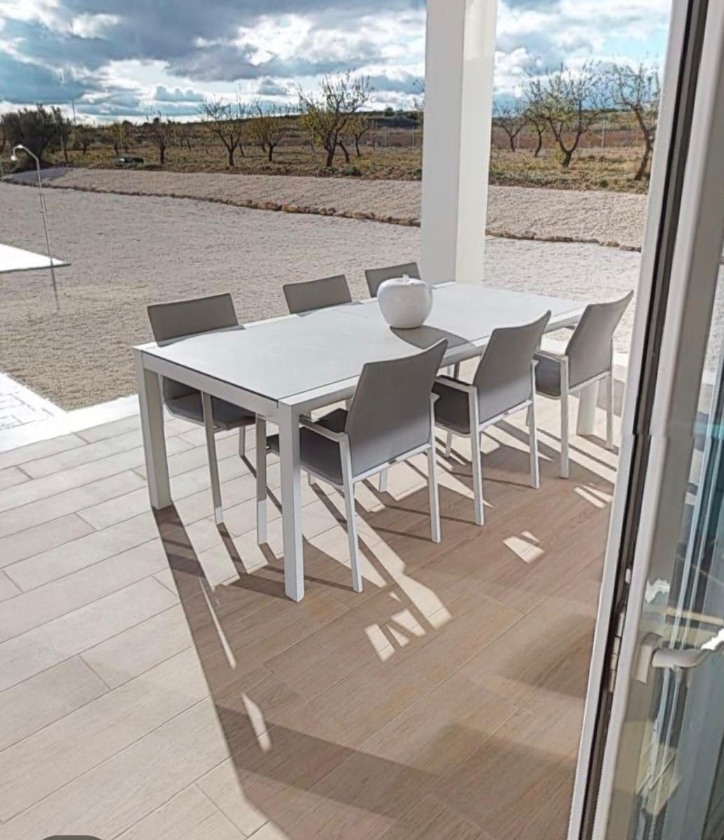 3 makuuhuone Huvila myytävänä paikassa Pinoso mukana uima-altaan - 519 000 € (Ref: 5402187)